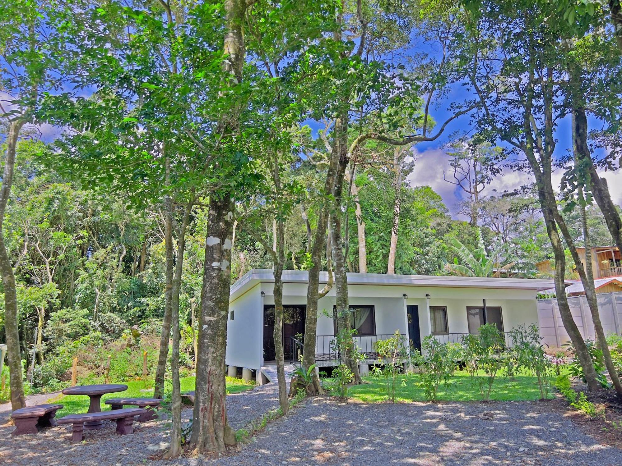 Monteverde Magic Mountain Buitenkant foto